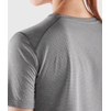 Camiseta-feminina-abisko-day-hike-black-F84106-F550_6